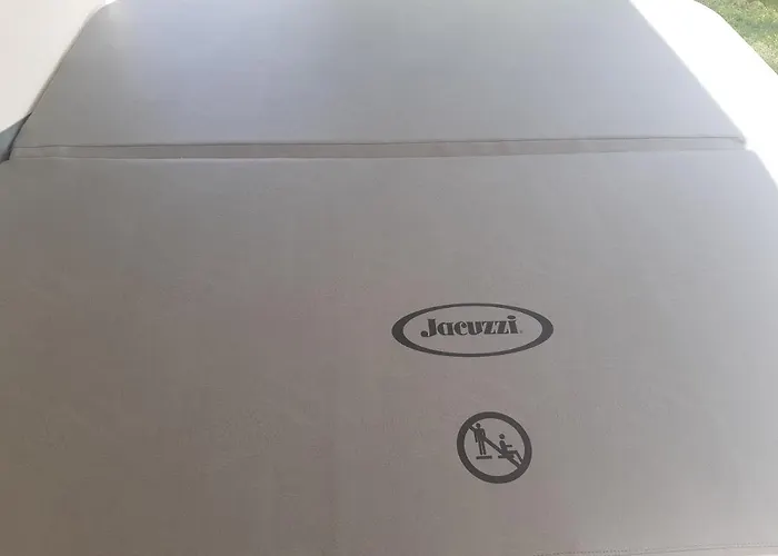 Conte شقة بورسو ديل جرابا