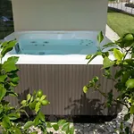 Apartment Conte *
