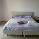 Apartment Conte *